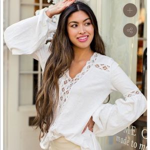 Joyfolie New Release Violet Top in Lily